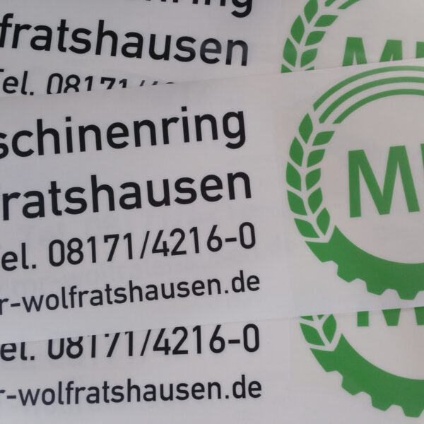 Zweifarbiger Plott-Aufkleber, konturgeschnitten ohne Hintergrund, bereit zur Selbstklebe-Montage von cardesign-werbung.com.“